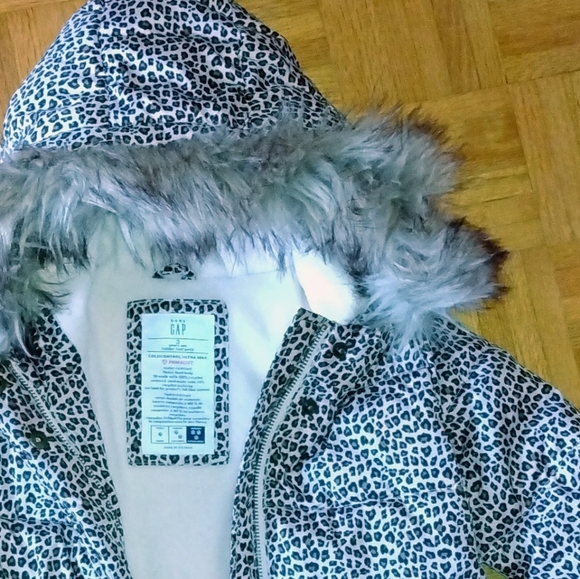 Baby Gap leopard print water resistant puffer winter jacket - Picture 5 of 8
